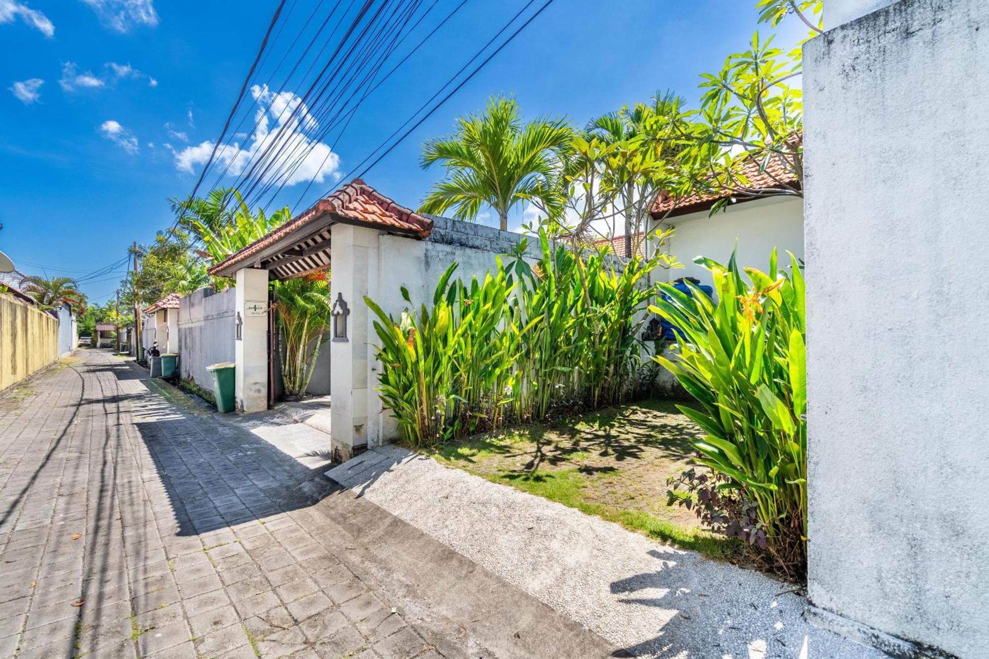 4-Bedroom Pool Villa Near Seminyak Center Kültér fotó