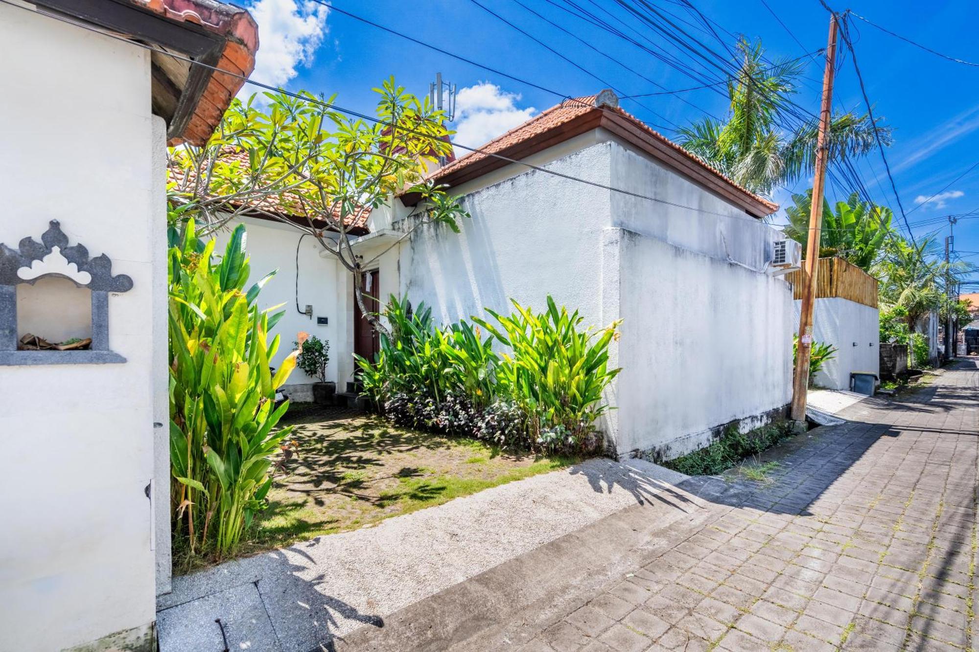 4-Bedroom Pool Villa Near Seminyak Center Kültér fotó