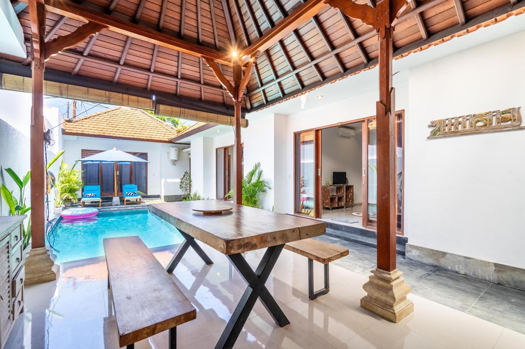 4-Bedroom Pool Villa Near Seminyak Center Kültér fotó