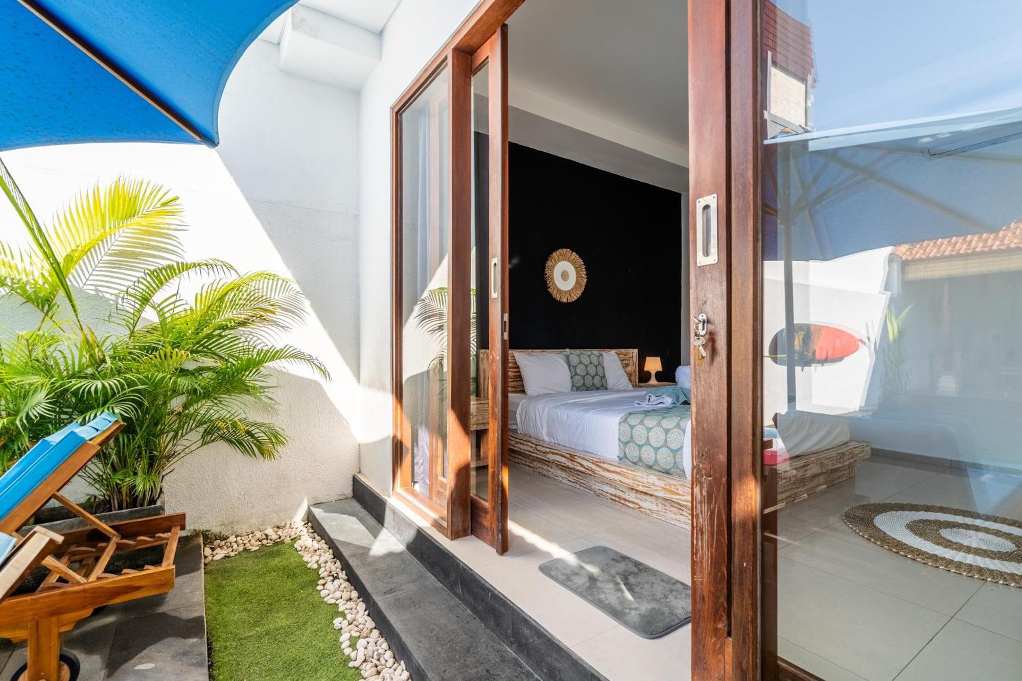 4-Bedroom Pool Villa Near Seminyak Center Kültér fotó