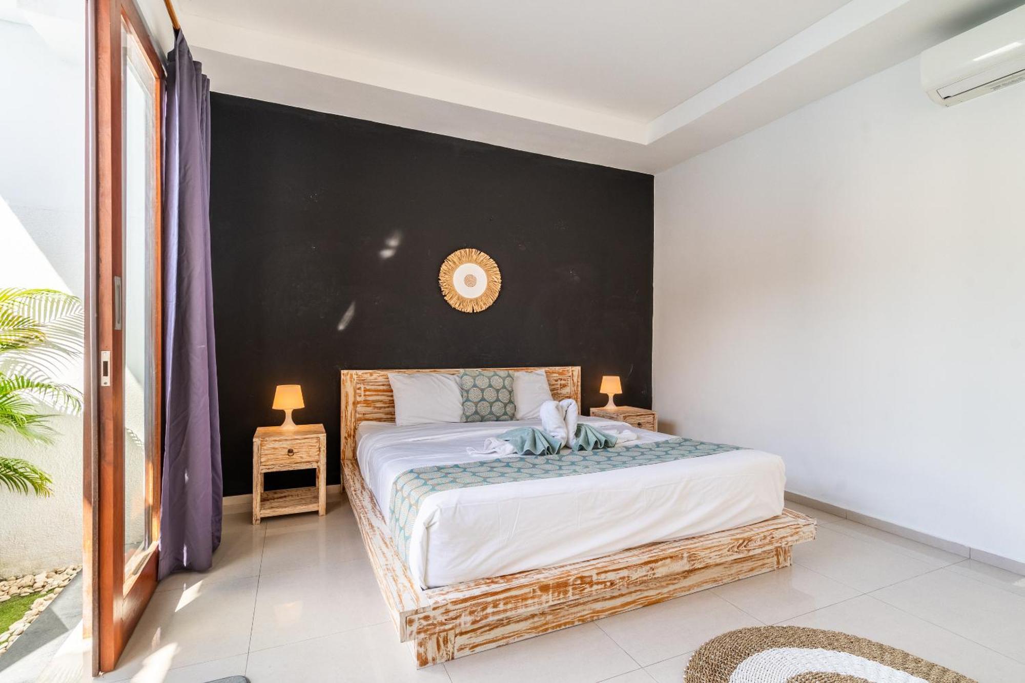 4-Bedroom Pool Villa Near Seminyak Center Kültér fotó
